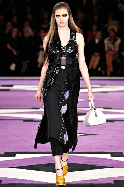 Look 31